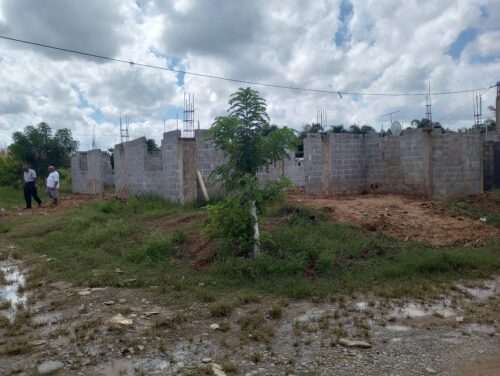 A much-needed church in Los Alcarrizos.